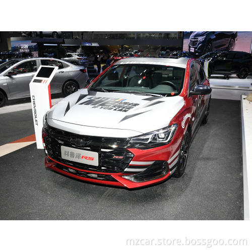 SAIC CHEVROLET NIEUW CORUSE 2023 Model 1.5L Dual Clutch Delight versie 113HP brandstofvoertuigen Hoge snelheid 175 km